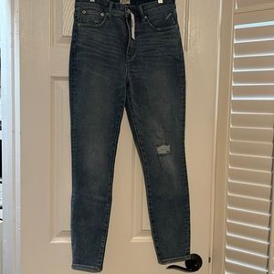 J.Crew Women’s toothpick Jean